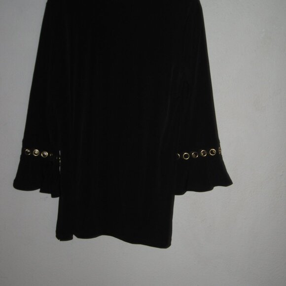 Susan Graver Tunic Top with Grommets in Black Size Small - Picture 6 of 7